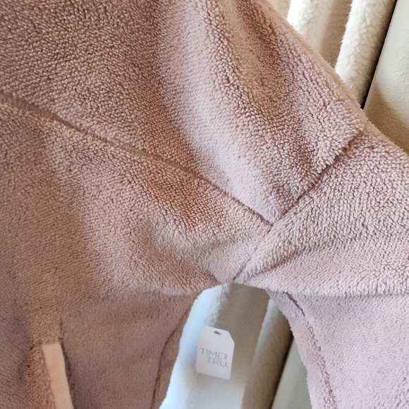 NWT Sherpa Pullover Fleece Lined Chalk Rose/Pink Sz 1X (16W-18W) - Picture 4 of 12
